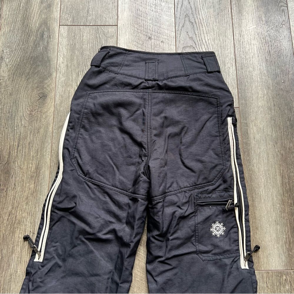 Betty Rides Women’s Ski Pants Snowboard Gear Black Off White Size Medium - Picture 8 of 13